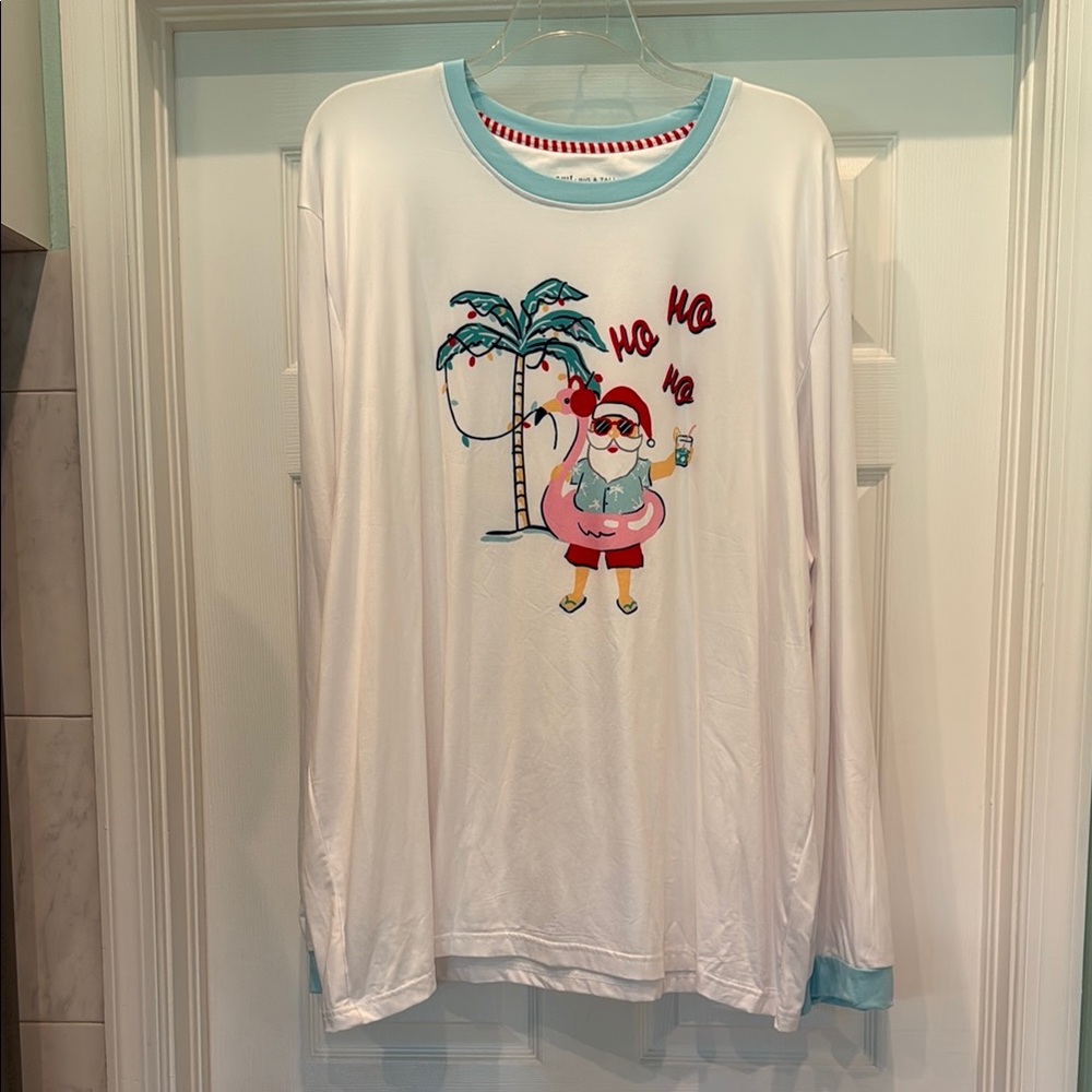 Santa and Flamingo top by Pajamarama size 3XLT